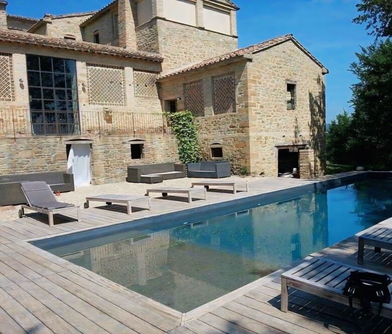 Luxury Farm stay in Tuscany